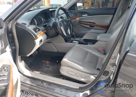 2011 Honda Accord 3.5 Ex-L from USA, damaged, VIN 1HGCP3F8XBA006880